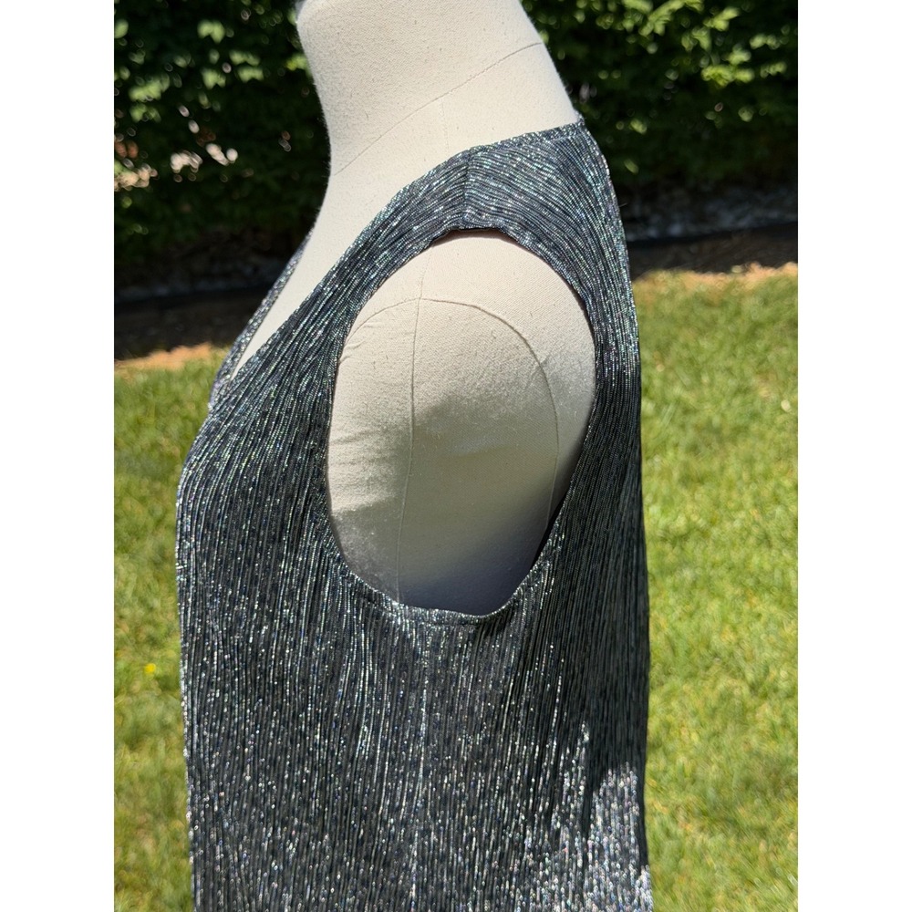 NEW Banana Republic Silver Glam Shimmer Metallic Going Out Tank Top Women's‎ M - Picture 4 of 13
